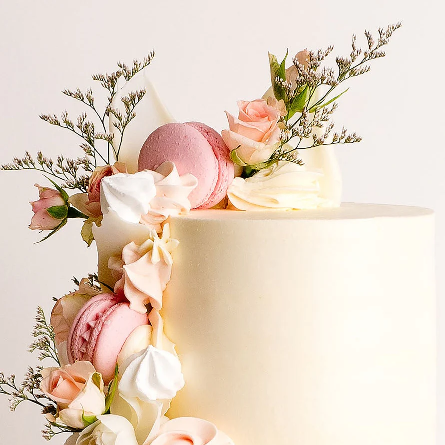 Cake & Macarons Tower - Chantelle - Image 4