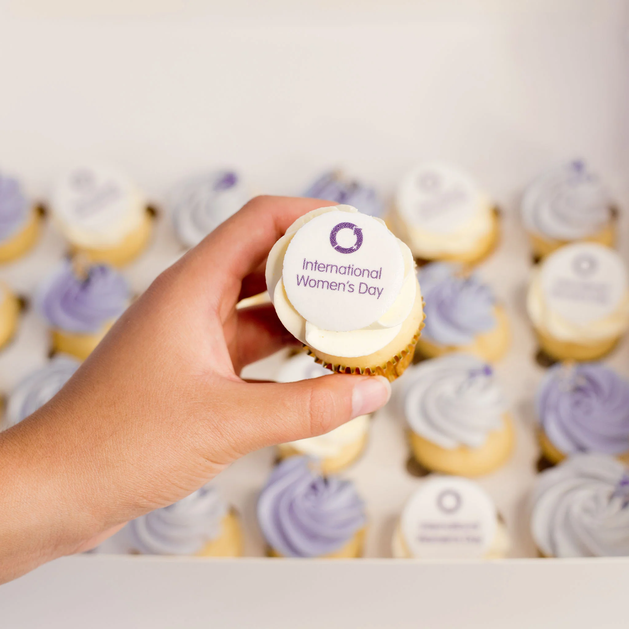 International Women's Day Mini cupcakes - Image 3