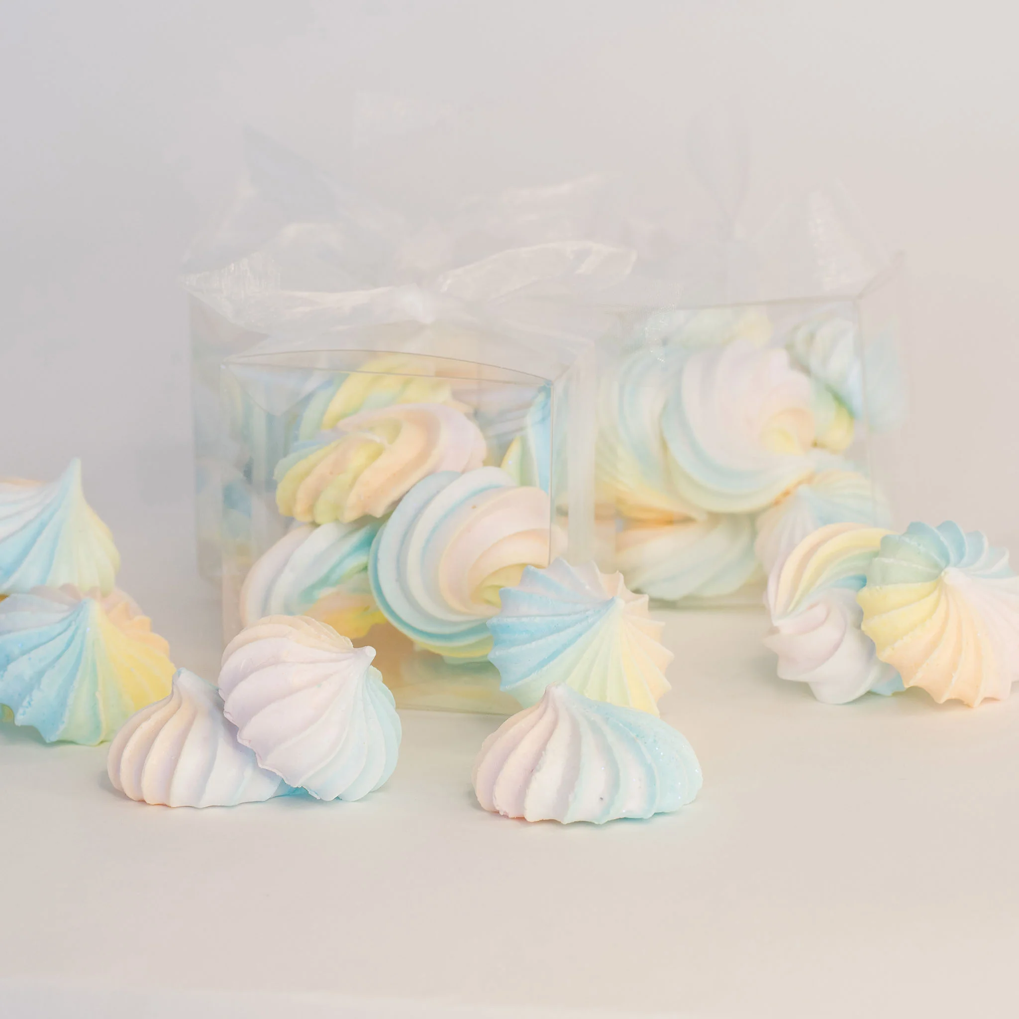 Pastel Meringues - Image 5