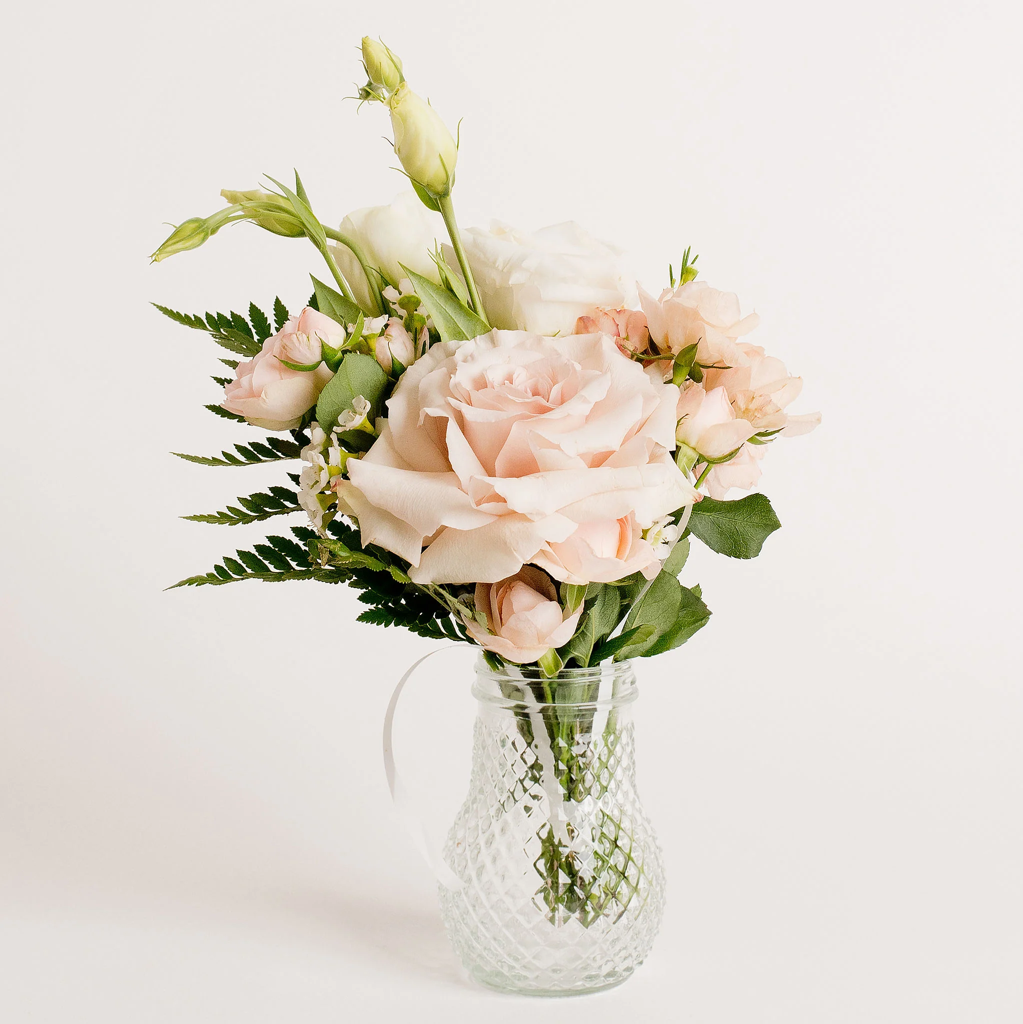 Stunning Fresh Flower Arrangements - Image 10