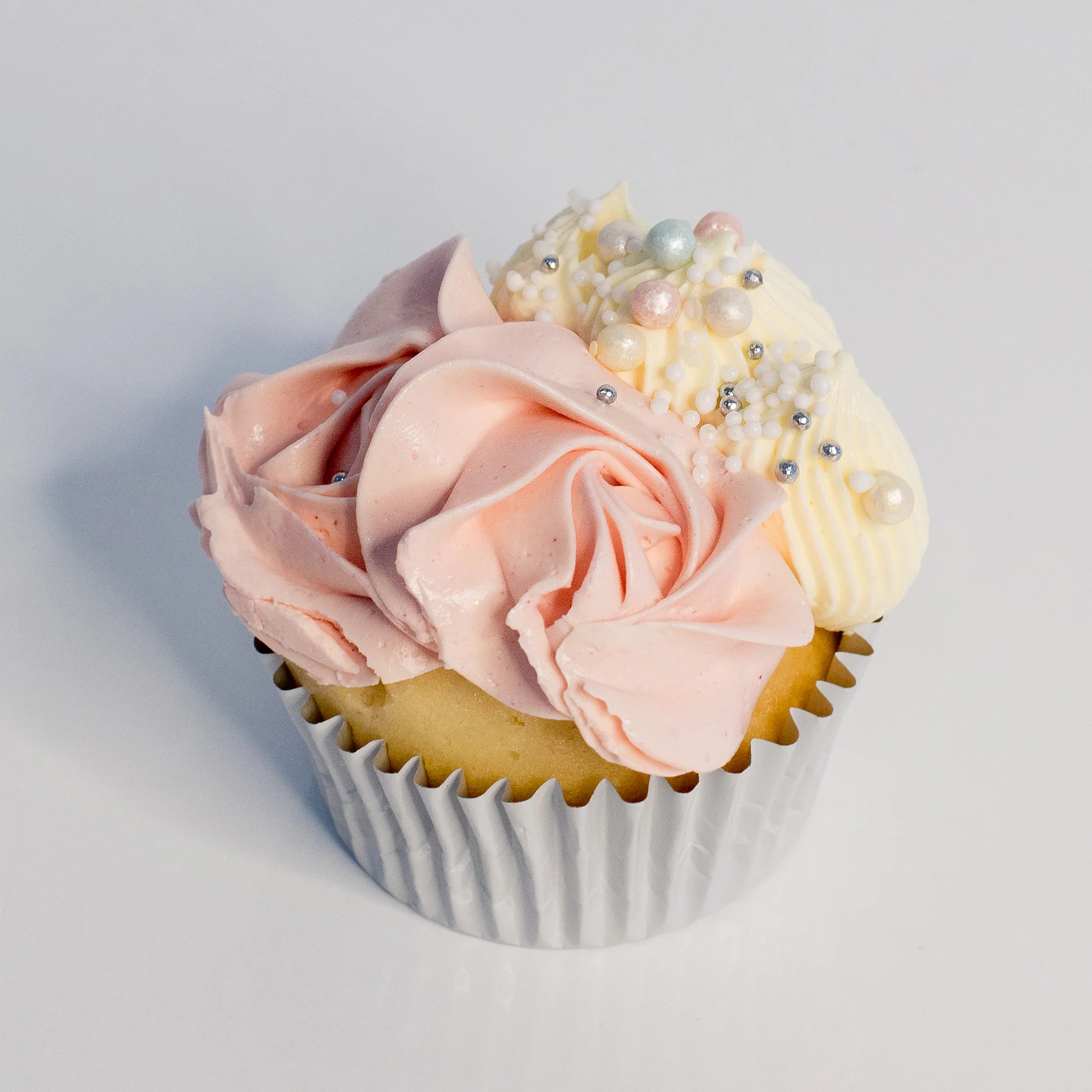 Pretty in Pink Cupcakes - Image 3