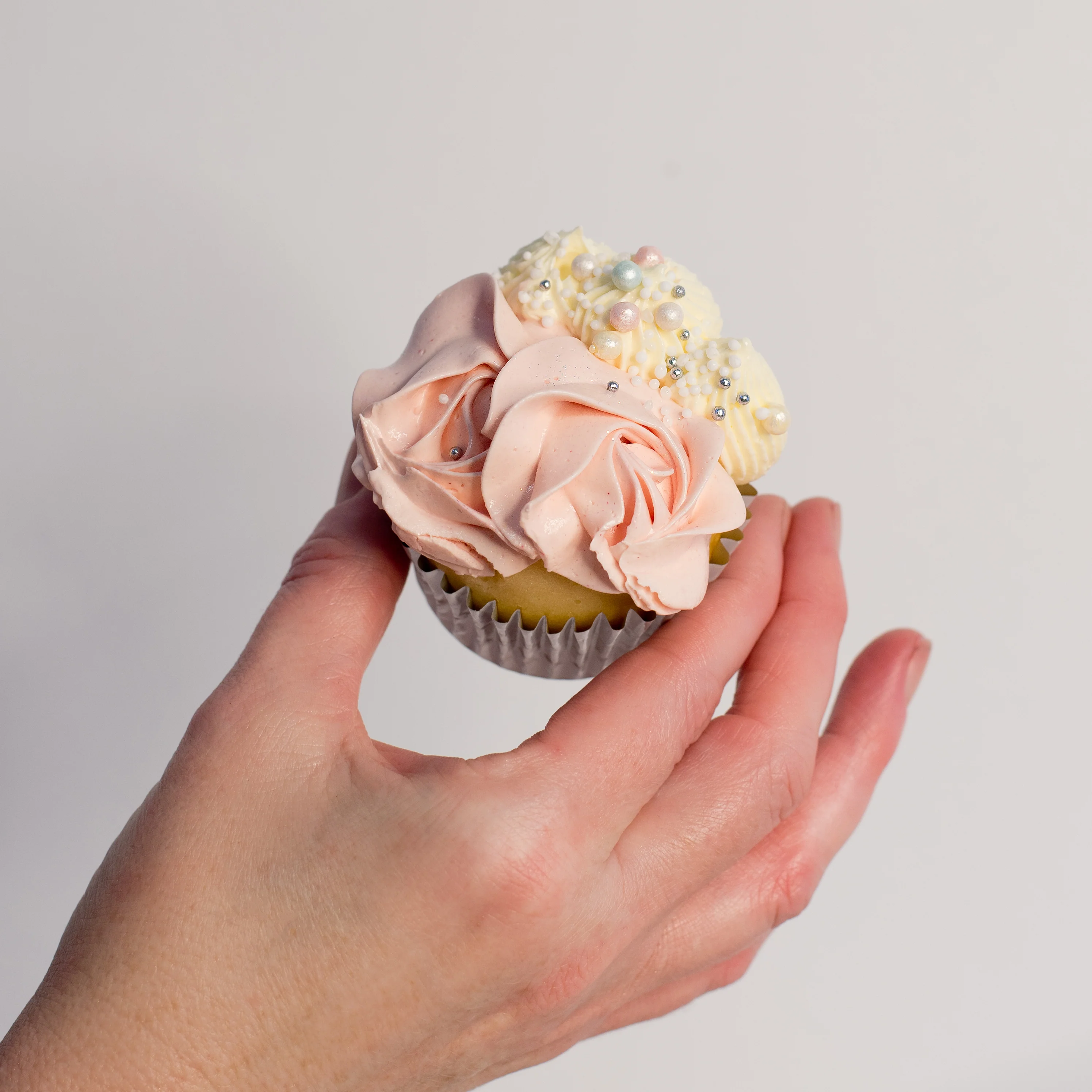 Pretty in Pink Cupcakes - Image 5