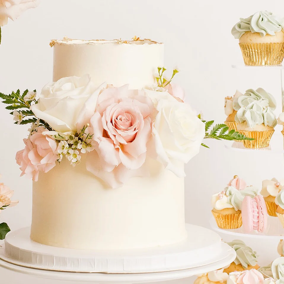 Victoria Two Tiers - Perfect Party Pack to serve 85 guests - Image 3