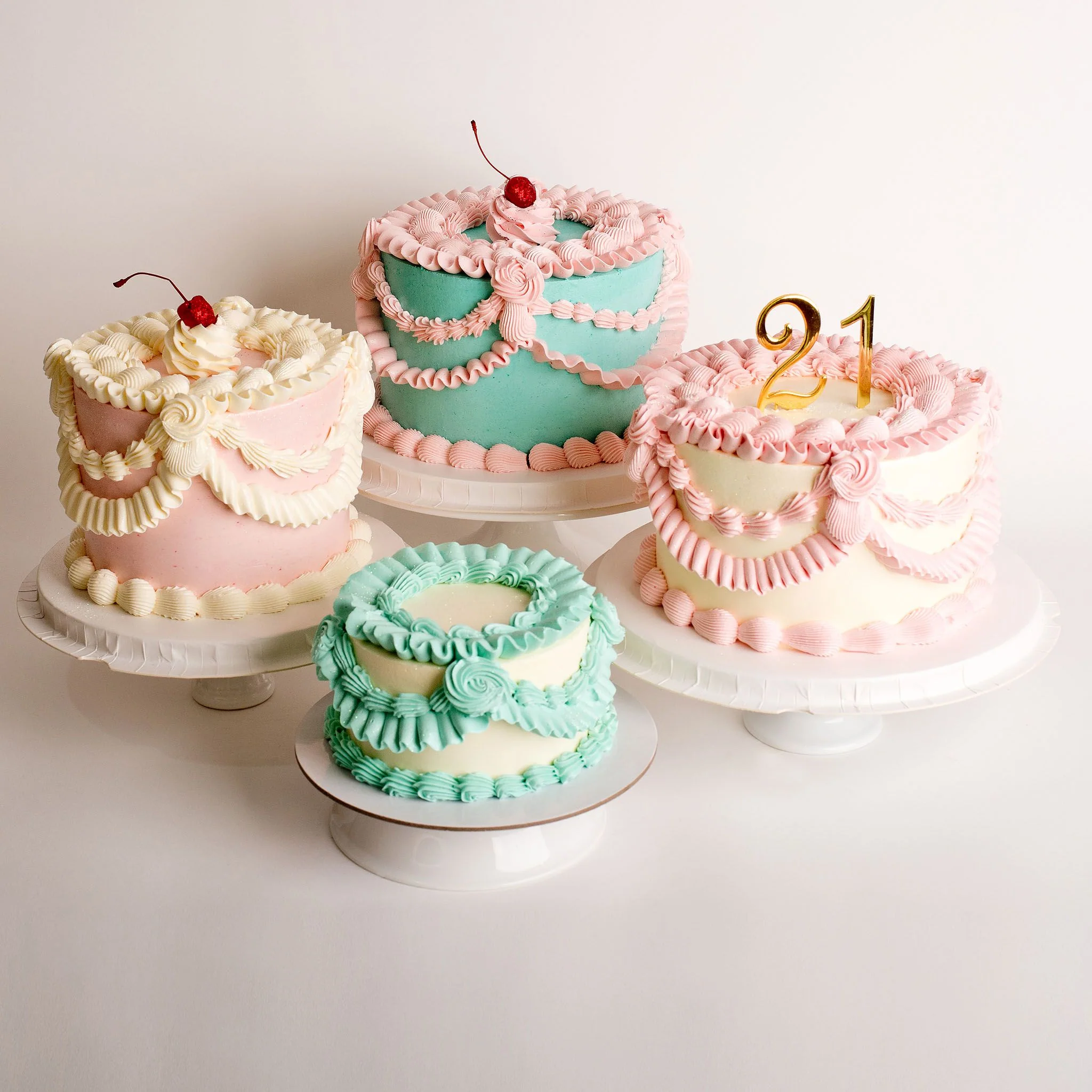 Marvellous Vintage (approx. serves 10) - Image 4